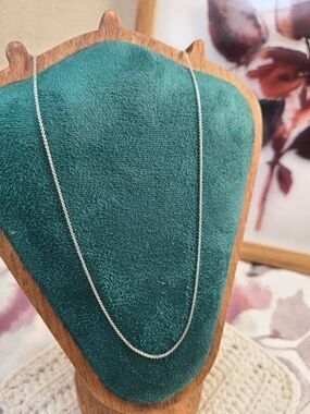 Sterling Silver Chain Necklace - Silver